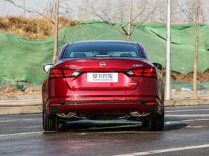 20192.0L XL Upper а 	