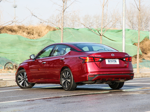 20192.0L XL Upper а 45