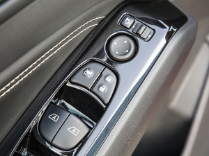 20192.0L XL Upper а g