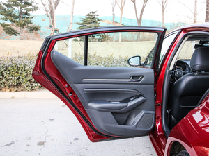 20192.0L XL Upper а ܇T