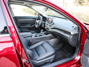 20192.0L XL Upper а g