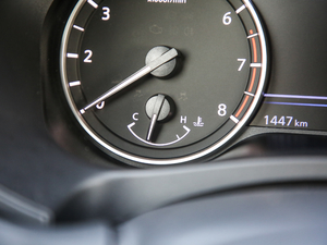 20192.0L XL Upper а п؅^