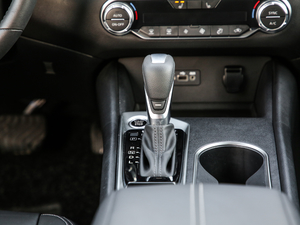 20192.0L XL Upper а п؅^