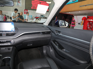 20192.0T XL Upper  п؅^