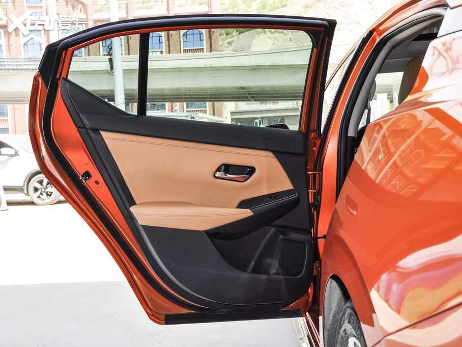 2020܎ Ŀ 1.6L TOP CVT