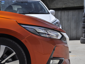 2020Ŀ 1.6L TOP CVT ^