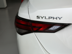 2020¿ 1.6L XL CVT ^