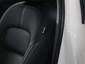 2020¿ 1.6L XL CVT g