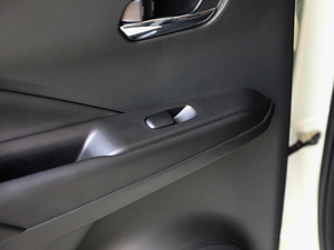 20191.5L CVT VI п؅^