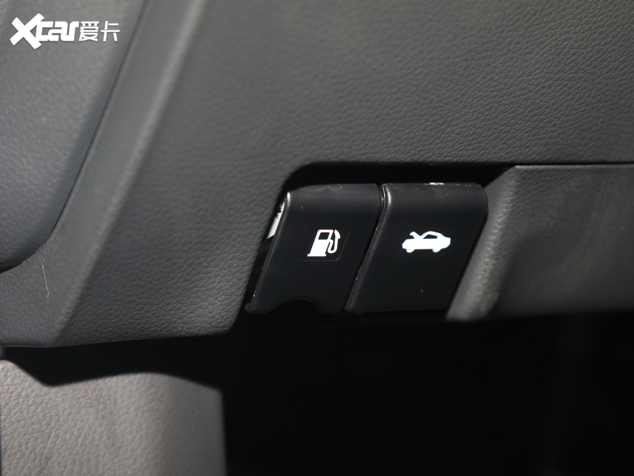 2020E 2.5L XL CVTIȰ