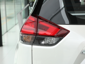 20202.0L XL ITS 3rows CVTm 7 ^