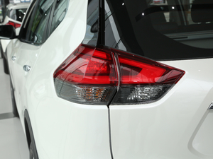 20202.0L XL ITS 3rows CVTm 7 ^