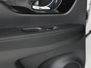 20202.0L XL ITS 3rows CVTm 7 g