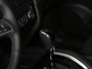 20202.0L XL ITS 3rows CVTm 7 п؅^