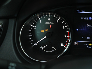 20202.5L XL CVT(q)(lin)IȰ п؅^(q)