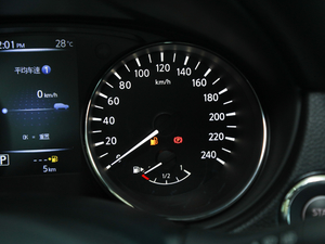 20202.5L XL CVT(q)(lin)IȰ п؅^(q)