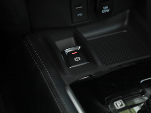 20202.5L XL CVT(q)(lin)IȰ v܇Ƅ