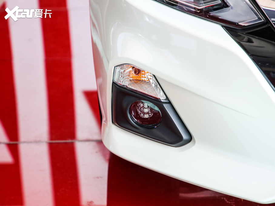 2020[ 2.0T XL Upper AD1 I(lng)