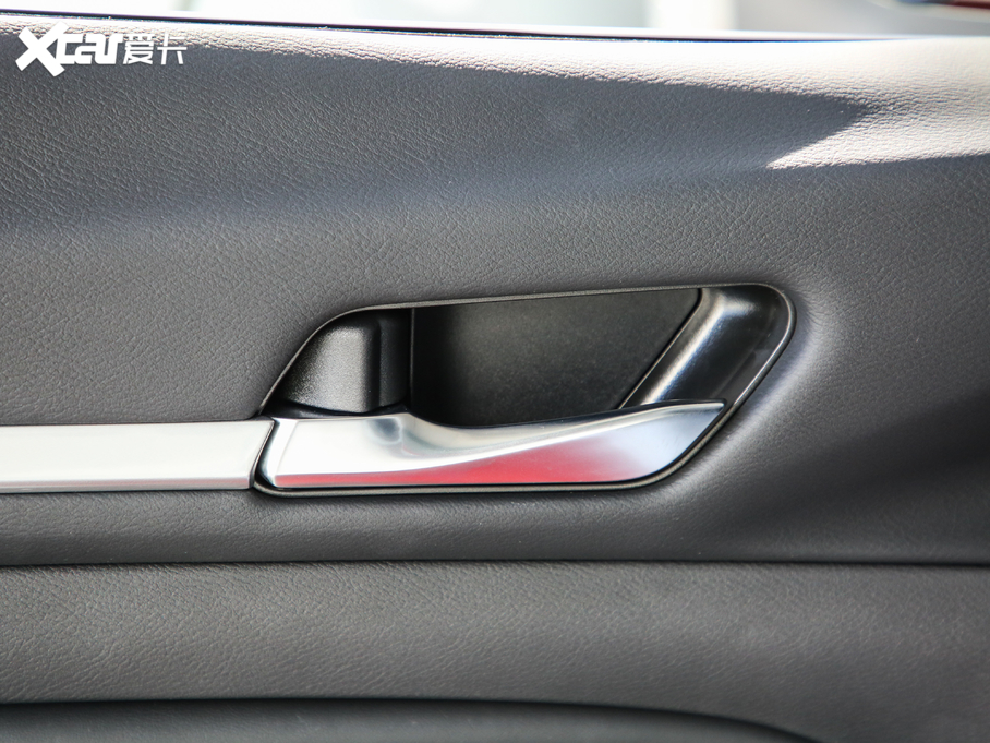 2020[ 2.0T XL Upper AD1 I(lng)