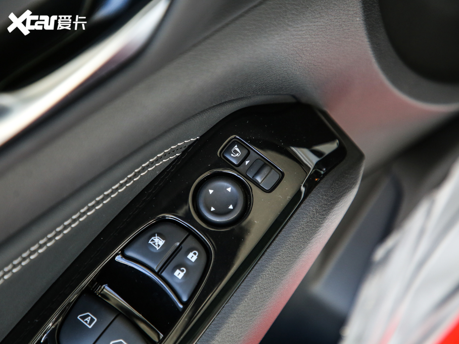 2020[ 2.0T XL Upper AD1 I