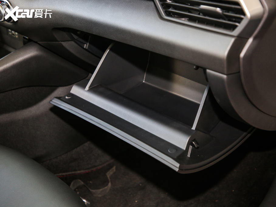 2020[ 2.0T XL Upper AD1 I