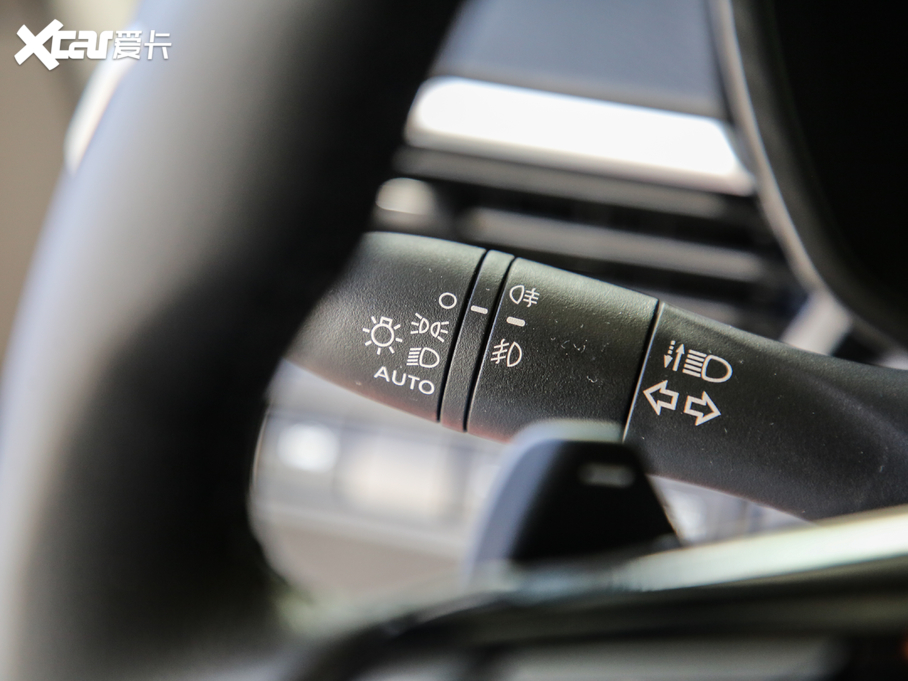 2020[ 2.0T XL Upper AD1 I(lng)