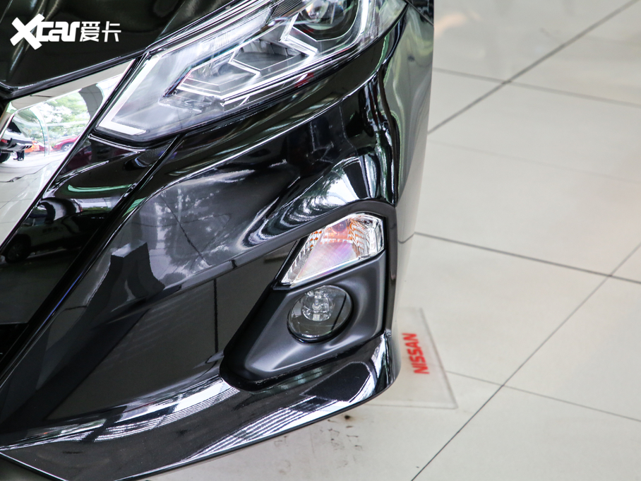 2020[ 2.0T XL Upper AD1 I(lng)