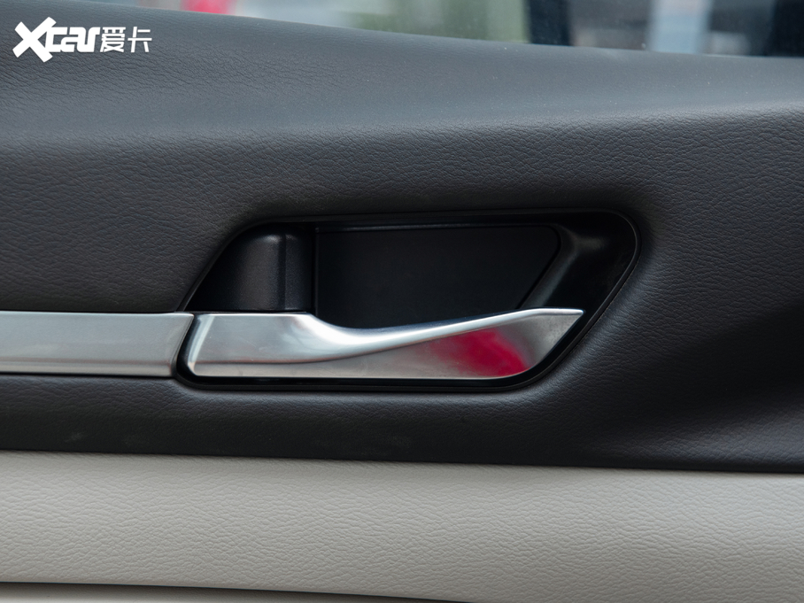 2020[ Ŀ 2.0T XV AD1 I