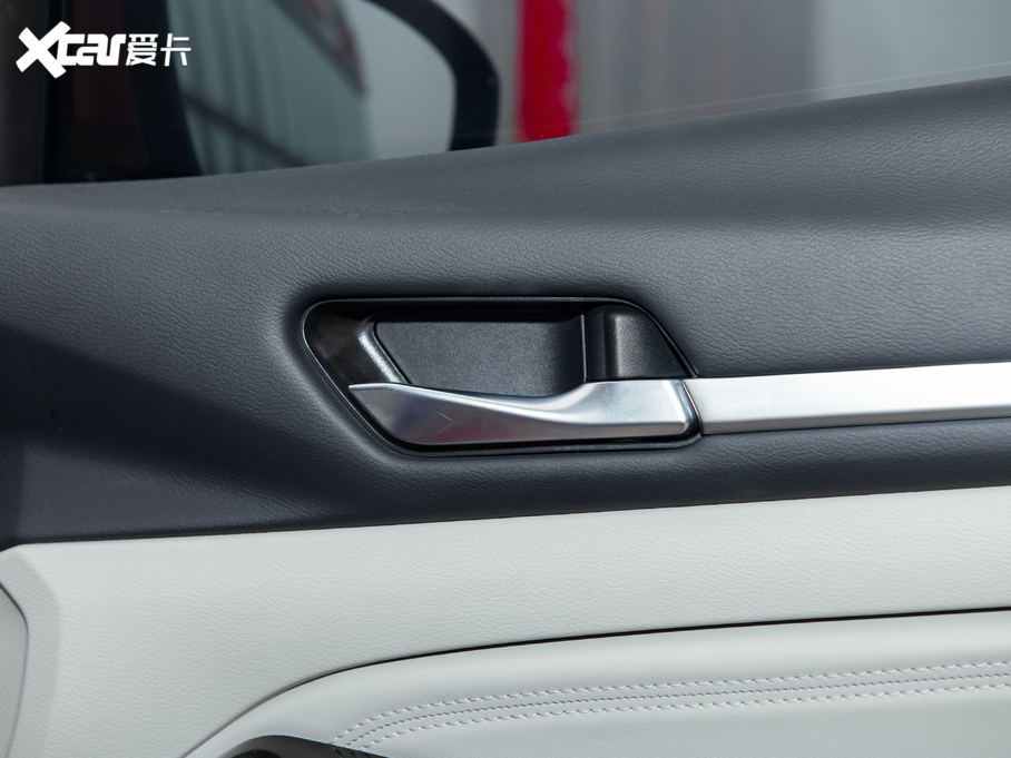 2020[ Ŀ 2.0T XV AD1 I