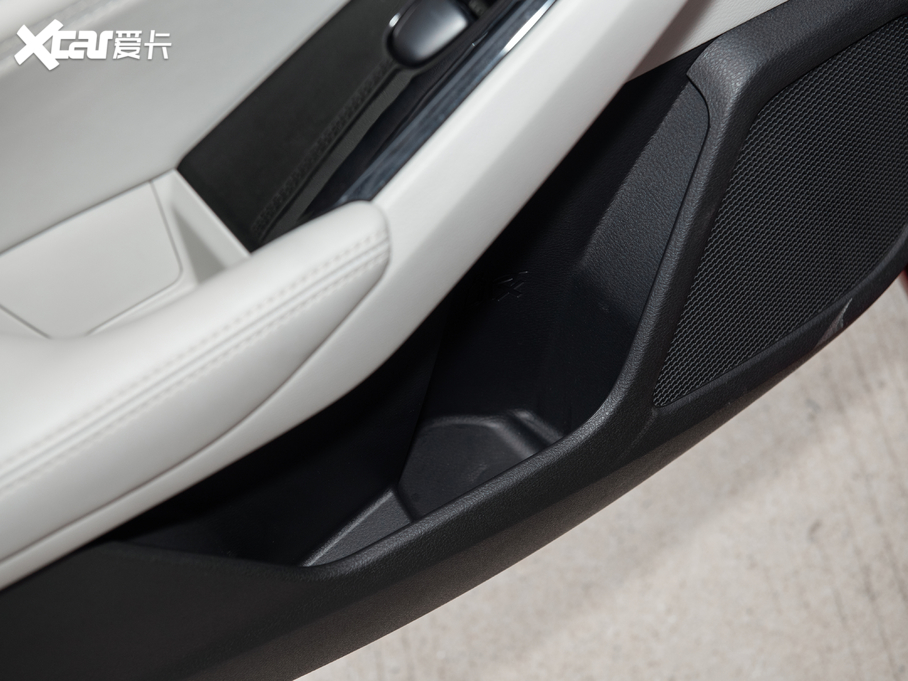 2020[ Ŀ 2.0T XV AD1 I