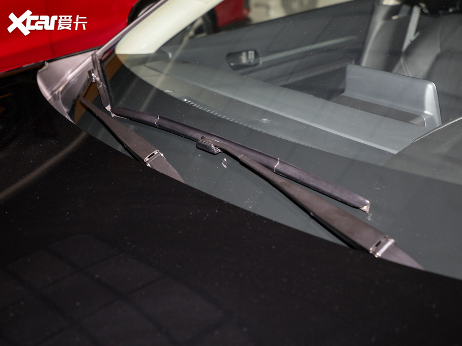 2020[ Ŀ 2.0L XL Upper а