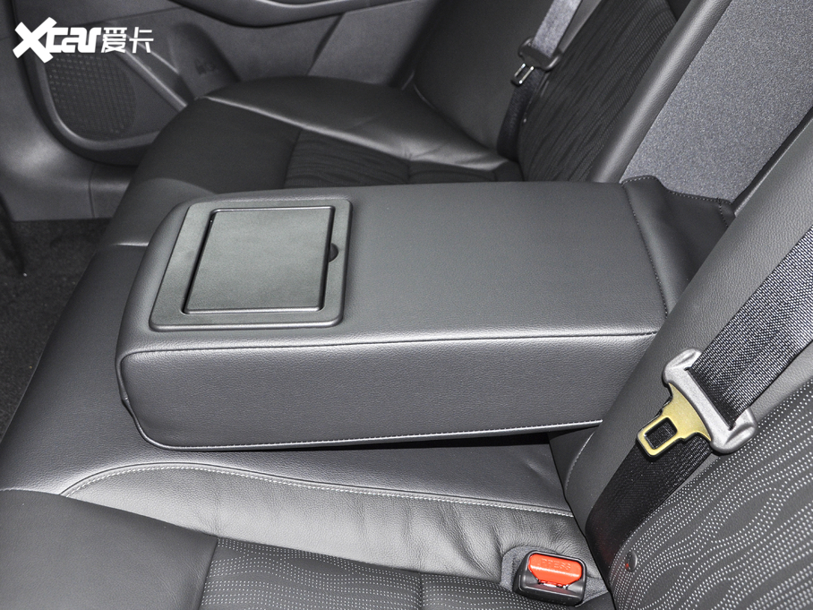 2020[ Ŀ 2.0L XL Upper а