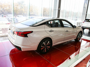 20202.0T XL Upper AD1 I w^