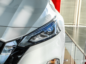 20202.0T XL Upper AD1 I 