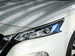 20202.0T XL Upper AD1 I ^