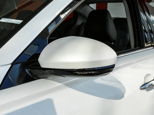 20202.0T XL Upper AD1 I ^