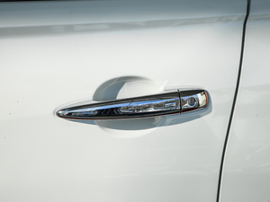 20202.0T XL Upper AD1 I {T