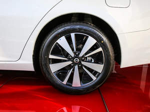 20202.0T XL Upper AD1 I ݆Ȧ