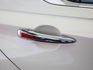 20202.0T XL Upper AD1 I ^