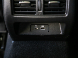 20202.0T XL Upper AD1 I g