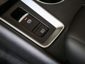 20202.0T XL Upper AD1 I п؅^