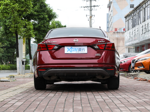 20202.0T XV AD1 I(lng) 	