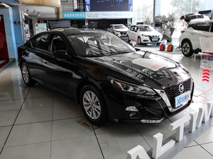 20202.0T XL Upper AD1 I(lng) w^