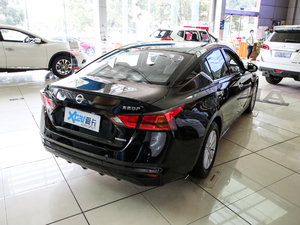 20202.0T XL Upper AD1 I(lng) w^