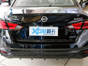 20202.0T XL Upper AD1 I ^