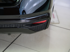 20202.0T XL Upper AD1 I ^