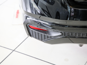 20202.0T XL Upper AD1 I ^