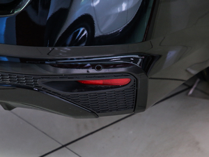 20202.0T XL Upper AD1 I ^