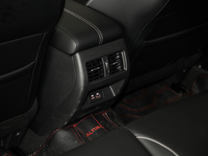 20202.0T XL Upper AD1 I g