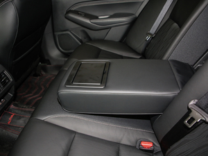 20202.0T XL Upper AD1 I 